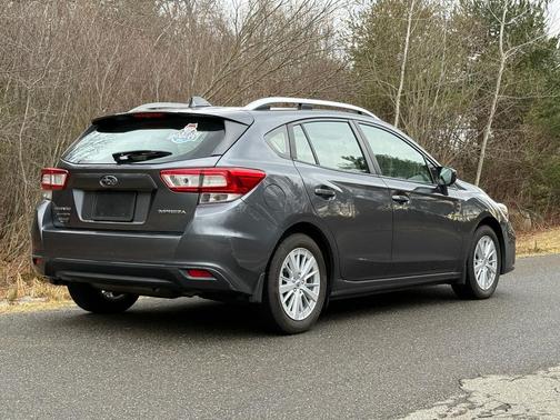 2018 Subaru Impreza 2.0i Premium