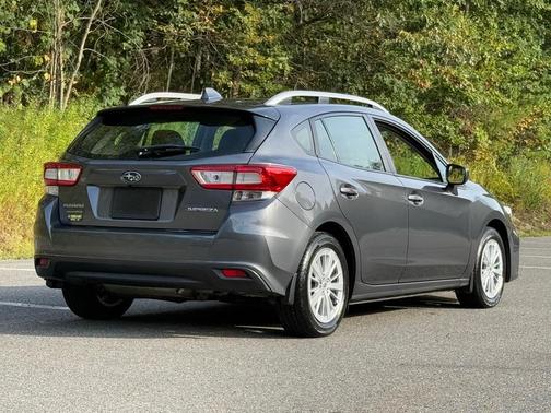 2018 Subaru Impreza 2.0i Premium