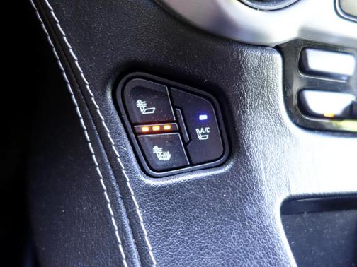 2015 GMC Yukon SLT for sale in Derry, NH - image 15