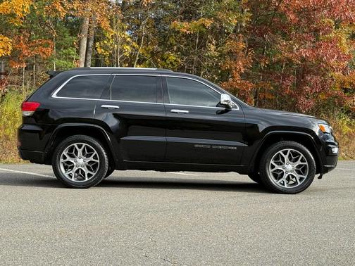2020 Jeep Grand Cherokee Overland