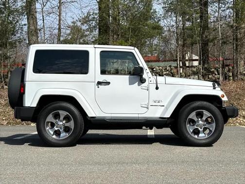2018 Jeep Wrangler JK Sahara