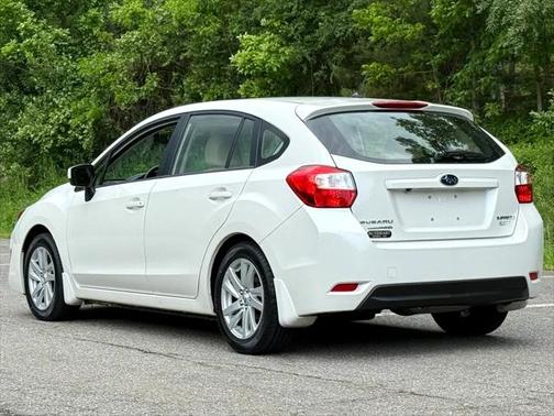 2016 Subaru Impreza 2.0i Premium