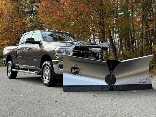 2021 RAM 2500 Tradesman Crew Cab 4x4 6'4' Box