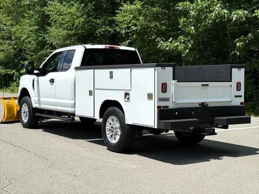 2022 Ford F-350 Lariat