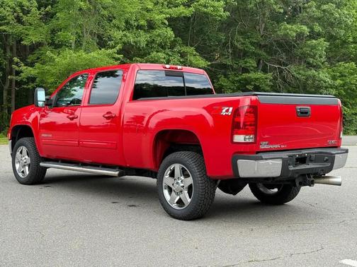 Red 2013 GMC Sierra 2500 SLT