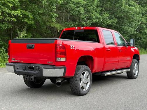 Red 2013 GMC Sierra 2500 SLT