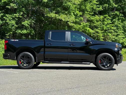 Black 2021 Chevrolet Silverado 1500 RST