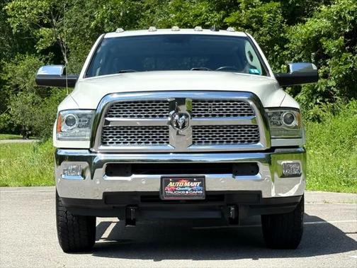 2018 RAM 2500 Laramie Crew Cab 4x4 6'4' Box