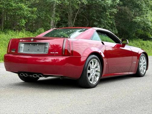 2006 Cadillac XLR Base
