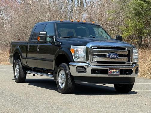 Gray 2014 Ford F-250 XLT