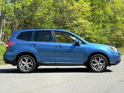 2015 Subaru Forester 2.5i Touring