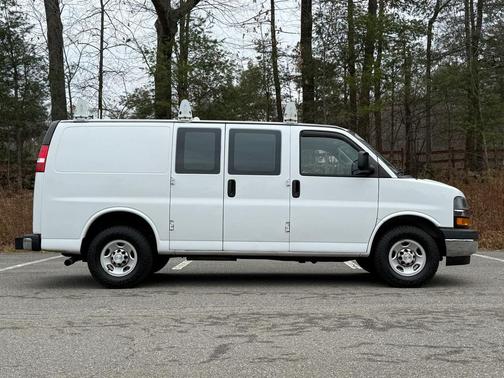 2019 Chevrolet Express 2500 Work Van