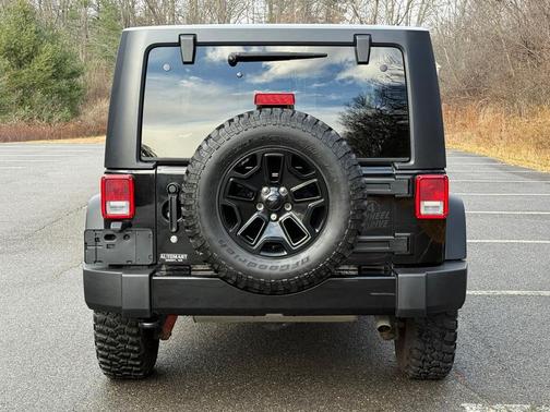 2016 Jeep Wrangler Willys Wheeler