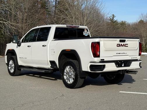 2021 GMC Sierra 2500 Denali