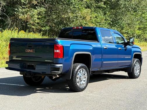 2016 GMC Sierra 2500 Denali