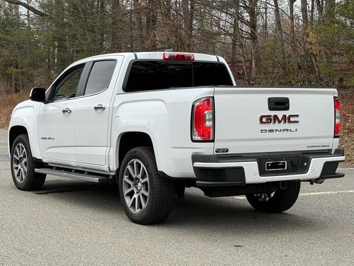 2021 GMC Canyon Denali