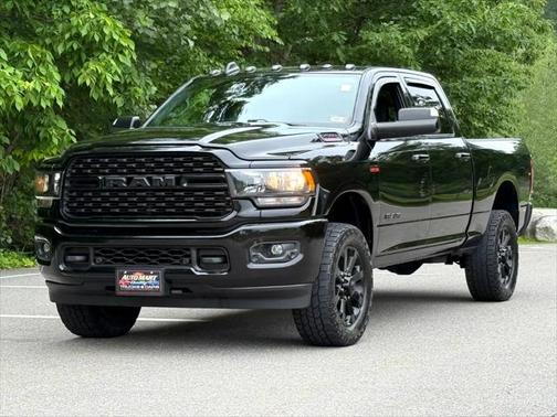 2022 RAM 2500 Big Horn Crew Cab 4x4 6'4' Box