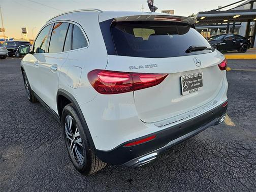 2025 Mercedes-Benz GLA 250 4MATIC