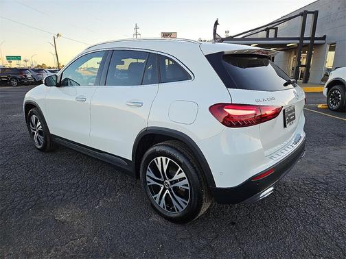 2025 Mercedes-Benz GLA 250 4MATIC