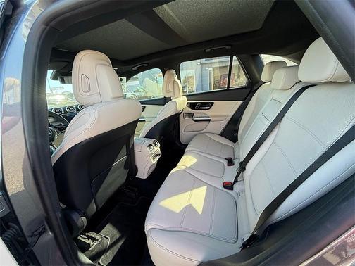 2023 Mercedes-Benz GLC 300 4MATIC