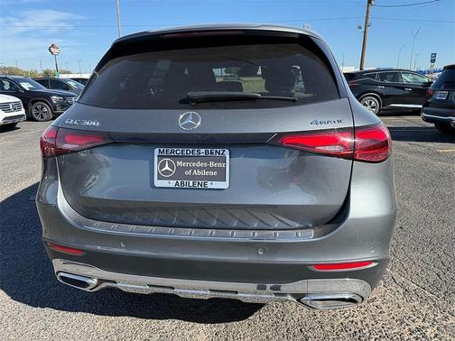 2023 Mercedes-Benz GLC 300 4MATIC