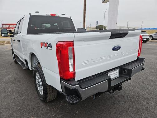 2024 Ford F-250 XLT