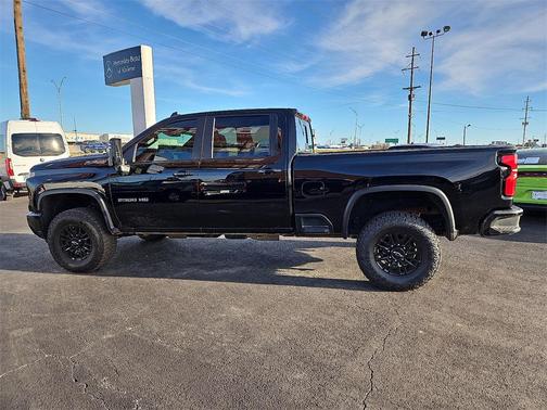 2025 Chevrolet Silverado 2500 4WD Crew Cab Standard Bed ZR2