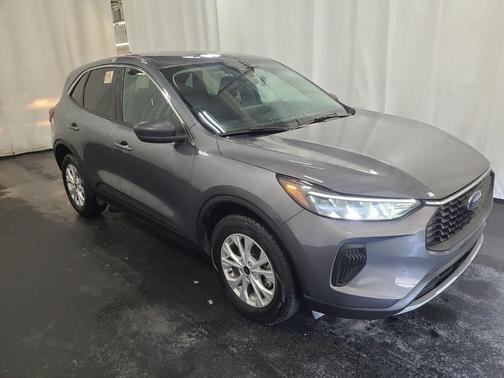 Gray Metallic 2024 Ford Escape Active