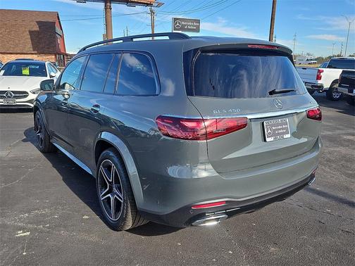 2026 Mercedes-Benz GLS 450 4MATIC