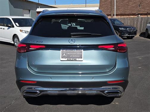 2026 Mercedes-Benz GLC 300 Base