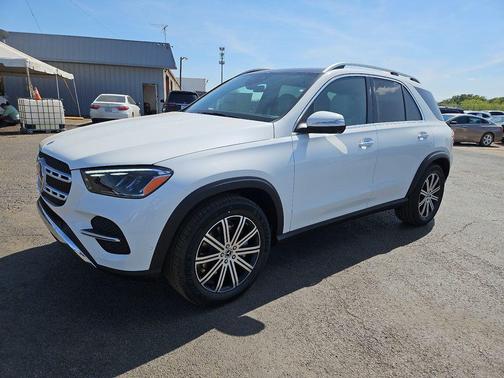 Moonlight White Metallic 2026 Mercedes-Benz GLE 350 4MATIC