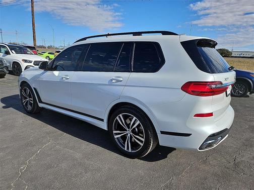 2022 BMW X7 xDrive40i