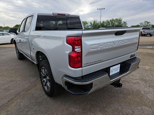 Silver Ice Metallic 2020 Chevrolet Silverado 1500 LT