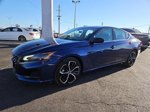 2024 Nissan Altima SR FWD