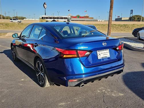 2024 Nissan Altima SR FWD