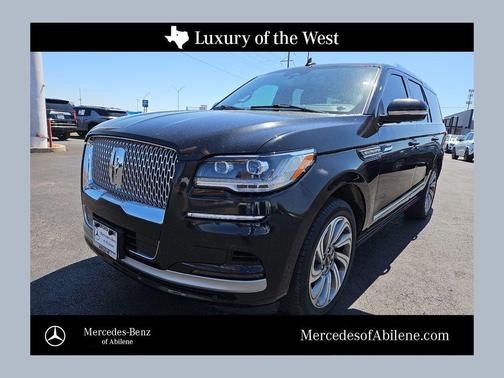 Infinite Black Metallic Clearcoat 2022 Lincoln Navigator Reserve