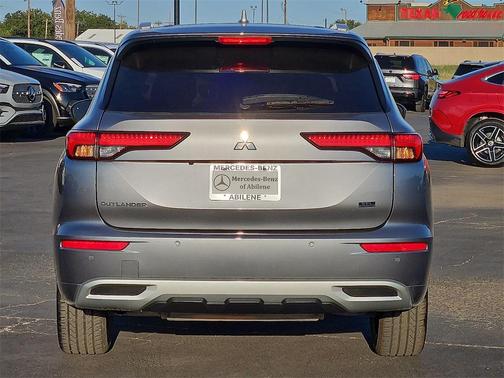 2022 Mitsubishi Outlander SEL Special Edition 2WD