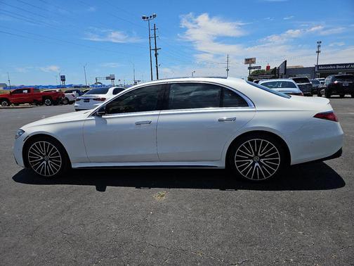 MANUFAKTUR Diamond White 2022 Mercedes-Benz S-Class 4MATIC