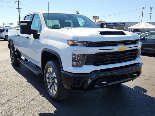 2024 Chevrolet Silverado 2500 Custom