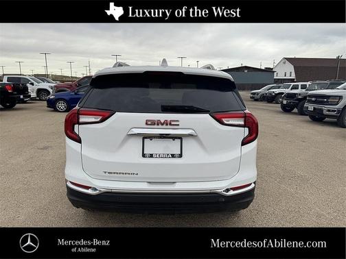 2022 GMC Terrain SLT