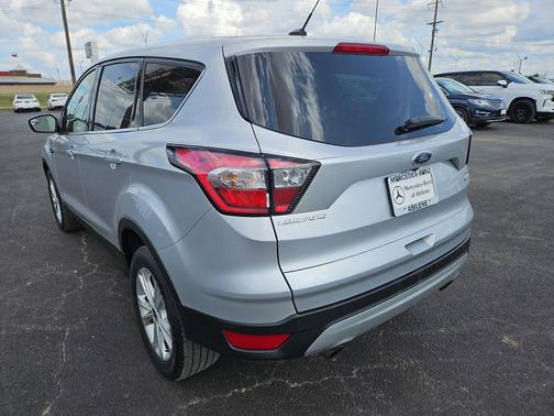Ingot Silver 2017 Ford Escape SE