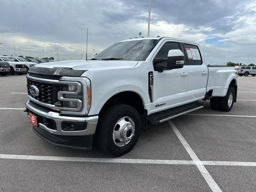 2023 Ford F-350 Lariat