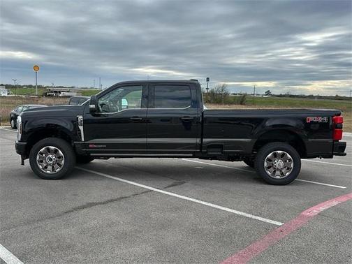 2025 Ford F-350 King Ranch