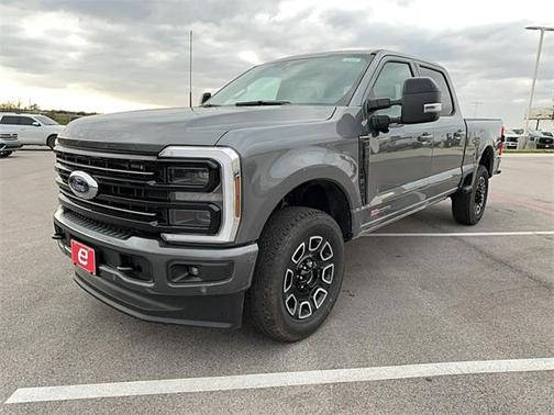 2025 Ford F-250 Platinum