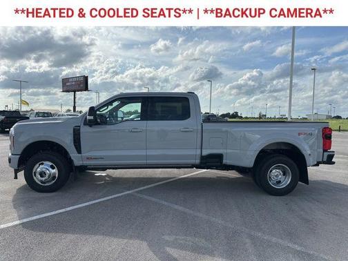 2025 Ford F-350 Platinum