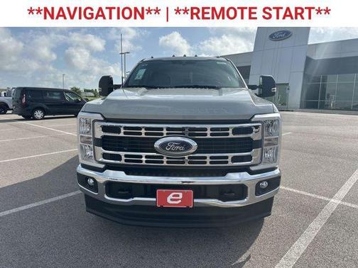 2025 Ford F-350 XLT