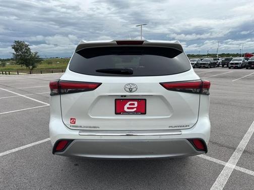 2020 Toyota Highlander Platinum