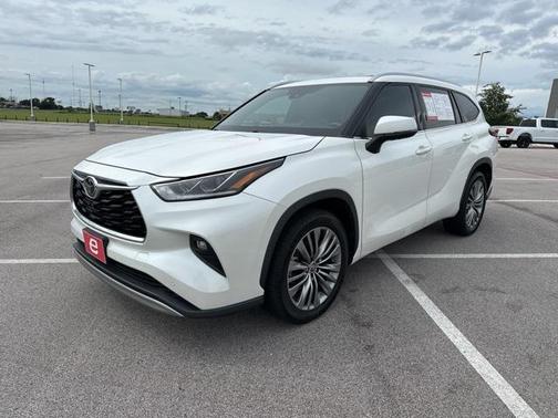 2020 Toyota Highlander Platinum