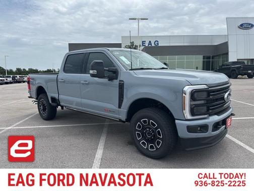 2025 Ford F-250 Platinum
