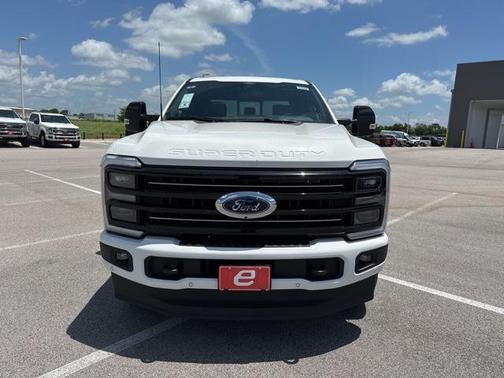 2025 Ford F-350 Platinum